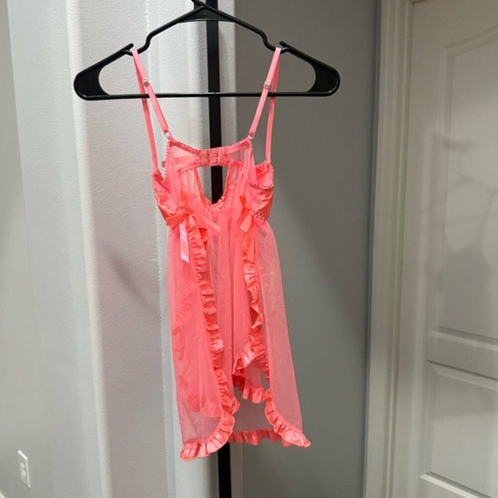 Victoria's Secret Sexy Lace Teddy Lingerie 34B Sequin Ruffle Bow Y2K 2000s - Picture 4 of 4